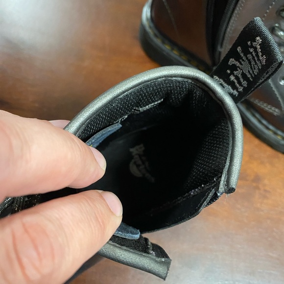 Girl’s Doc Marten Boots - Picture 7 of 10